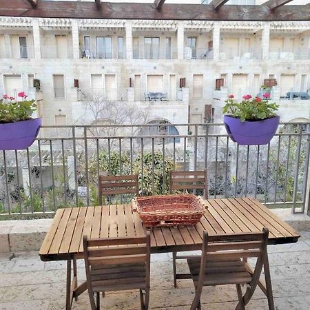 ירושלים ✦Luxury 2 Bdr David'S Village Apartment ✦ Mamilla מראה חיצוני תמונה