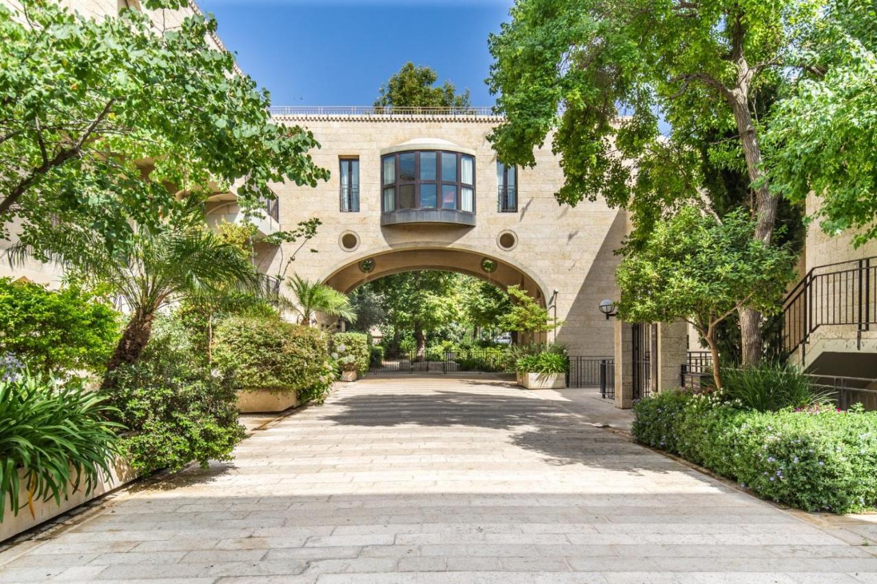 ירושלים ✦Luxury 2 Bdr David'S Village Apartment ✦ Mamilla מראה חיצוני תמונה