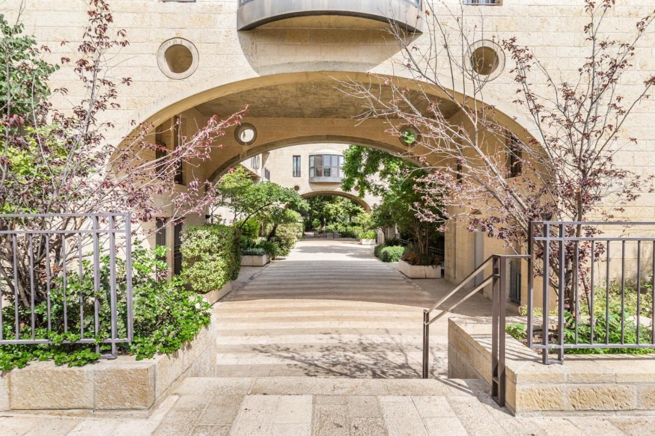ירושלים ✦Luxury 2 Bdr David'S Village Apartment ✦ Mamilla מראה חיצוני תמונה